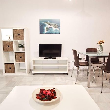 Pureza Oasis Suite Sevilla Buitenkant foto