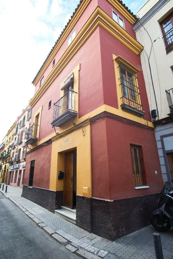 Pureza Oasis Suite Sevilla Buitenkant foto