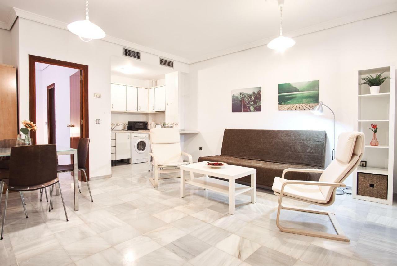Pureza Oasis Suite Sevilla Buitenkant foto