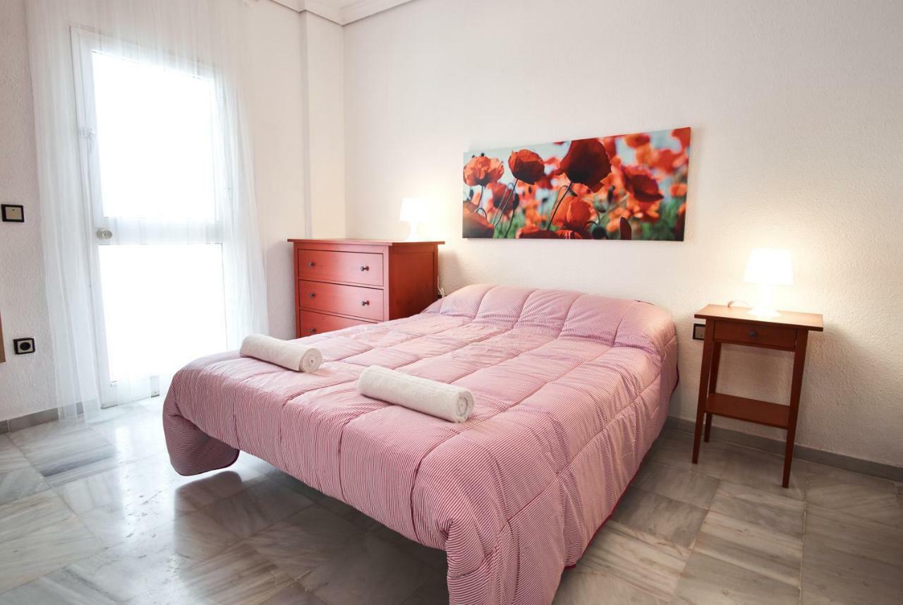 Pureza Oasis Suite Sevilla Buitenkant foto
